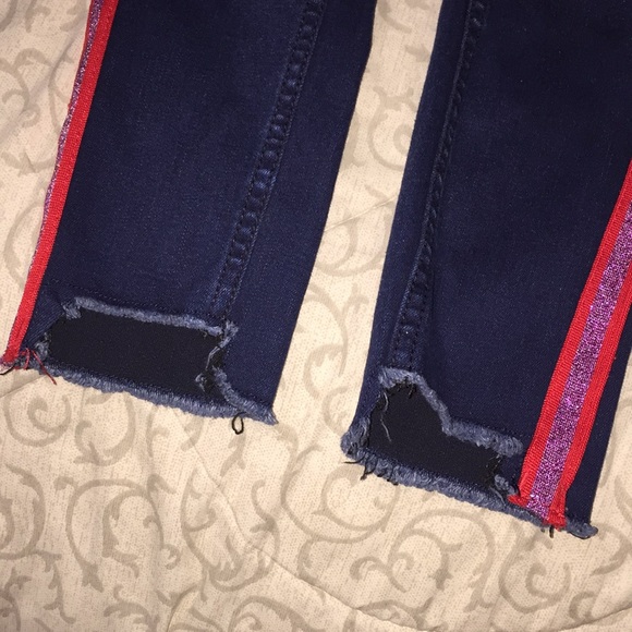 Girls Levis Jeans - Picture 5 of 8
